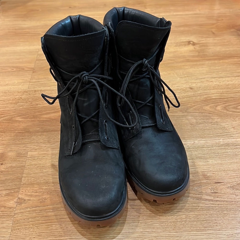 Women’s Black Nubuck Timberland Boots Size 11